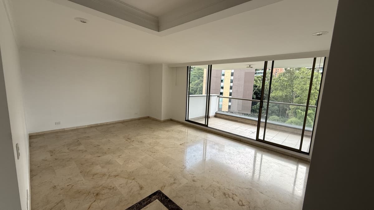 Apartamento en Las Lomas I